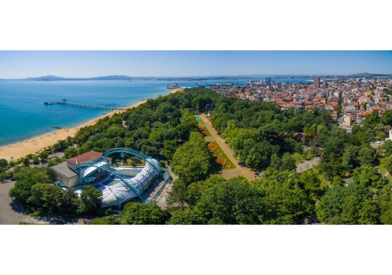 Great Apartment Near The Sea,Central Place! Burgas City Exterior foto